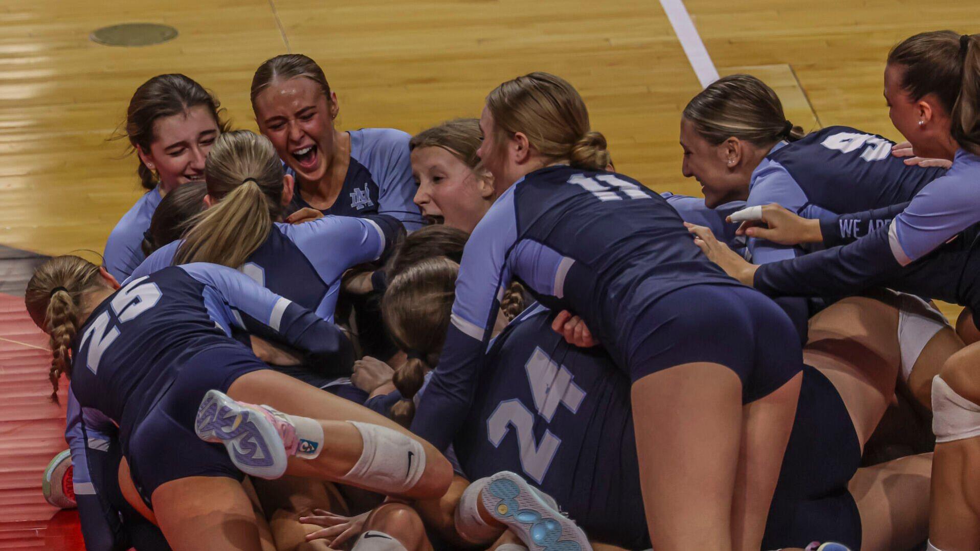 Cool under pressure, Mater Dei wins 2nd consecutive state volleyball title and 9th overall